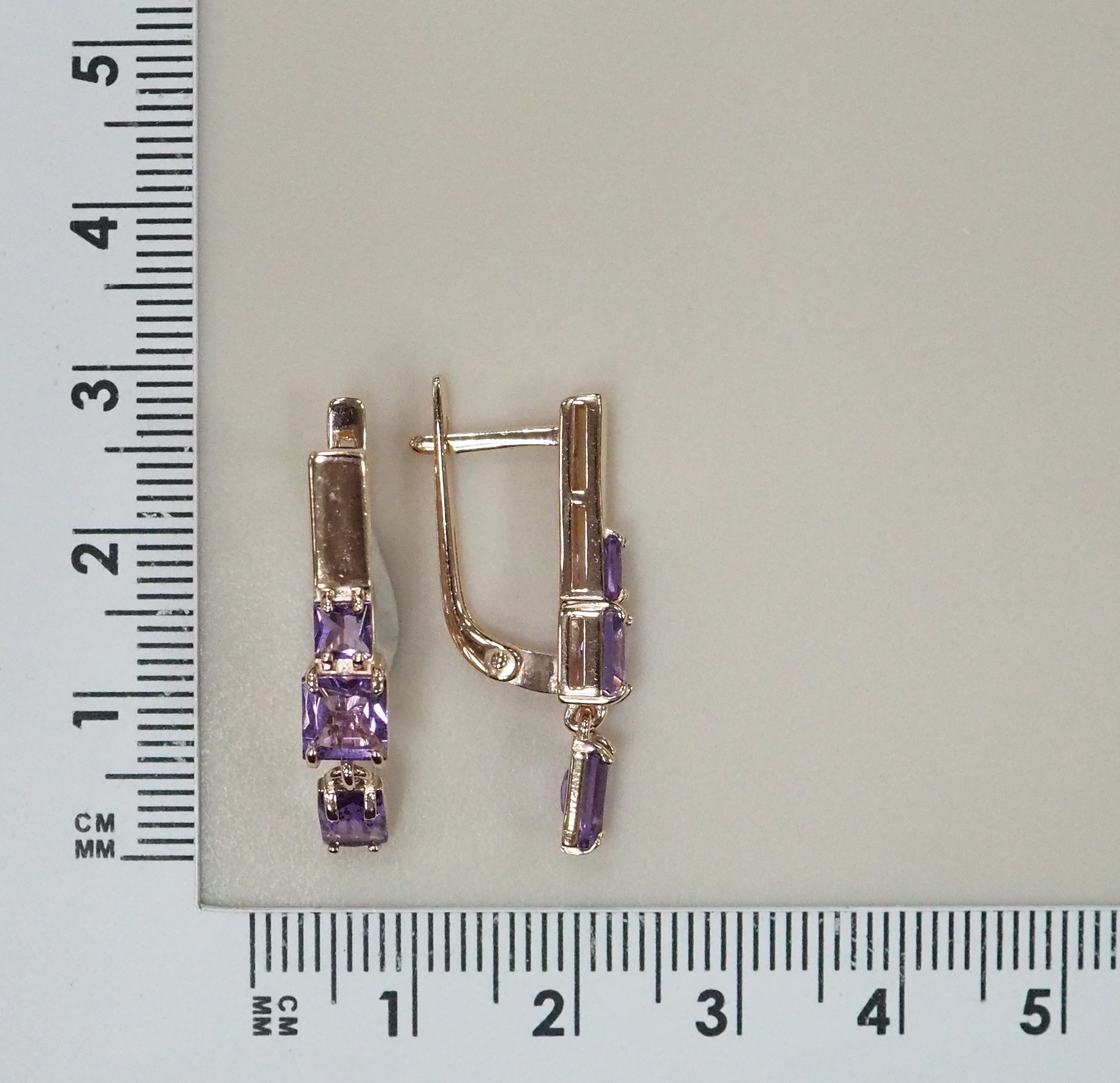 Серебряные серьги с аметистами